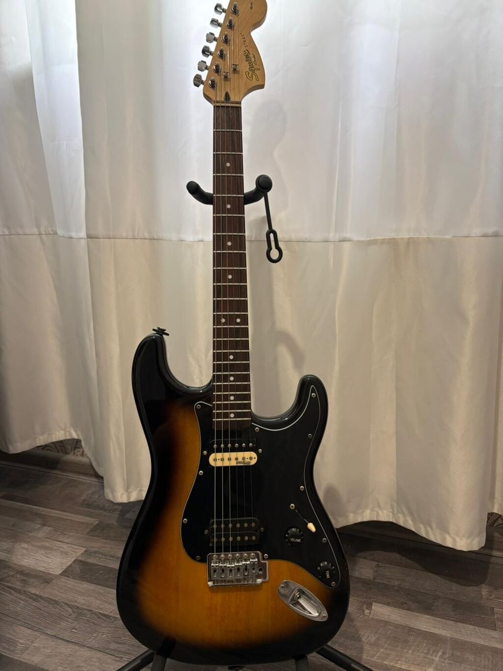 Elektron gitara, Fender, 6 sim, İşlənmiş, Pulsuz çatdırılma — Musiqiə alətləri, Bakı (3)