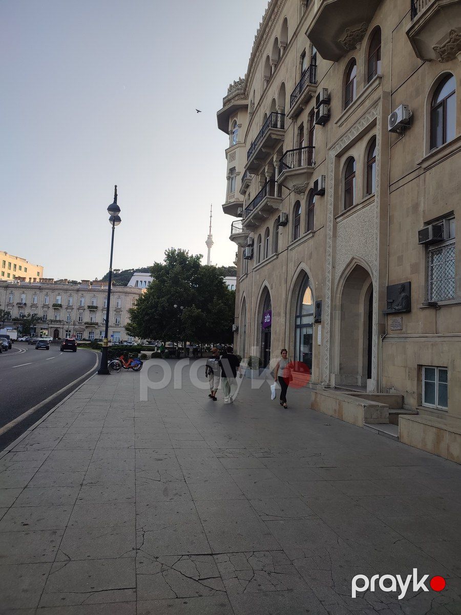 İcarəyə verilir 2 otaqlı köhnə tikili 65 m² — Mənzil, Bakı (3)
