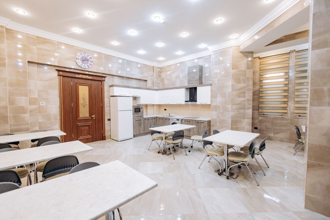 İcarəyə verilir 8 otaqlı ofis 1000 m² — Ofis, Bakı (4)