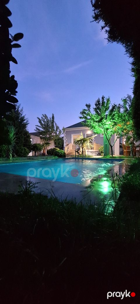 İcarəyə verilir 3 otaqlı həyət evi/bağ evi 100 m²