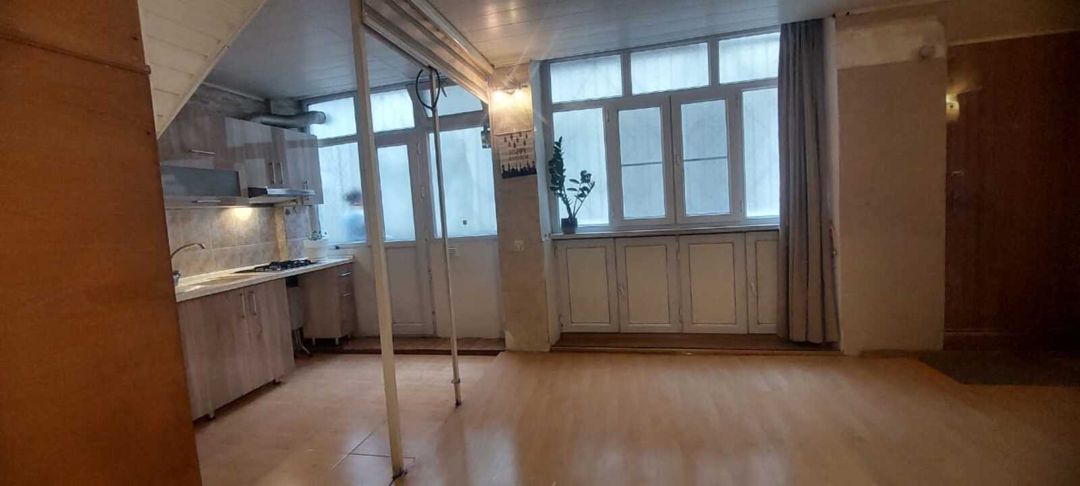 Satılır 2 otaqlı köhnə tikili 76 m² — Mənzil, Bakı (6)