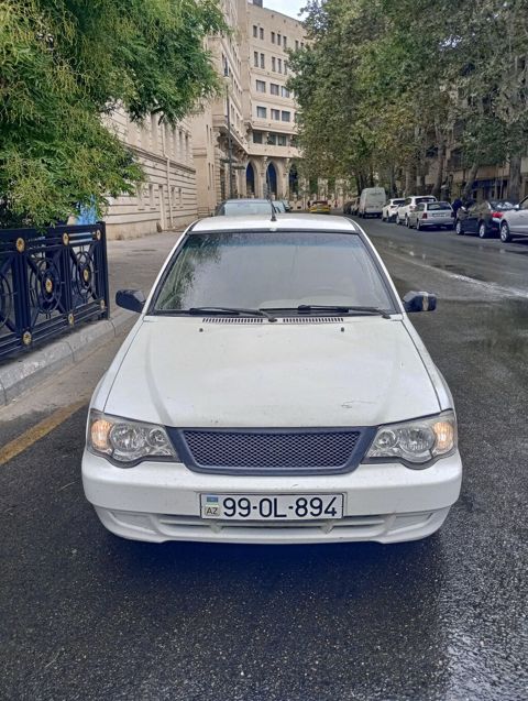 Xaiş edirəm Az yaşlılar və Qaqalar və Ara uşaqlar və Narkomanlar və — Bakı