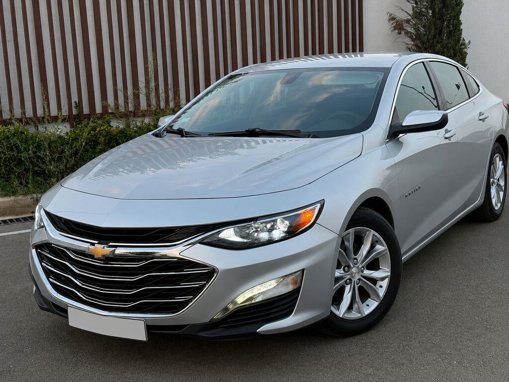 Chevrolet Malibu – gümüş rəngli, geniş və komfortlu sedan — Avto, Gəncə (10)