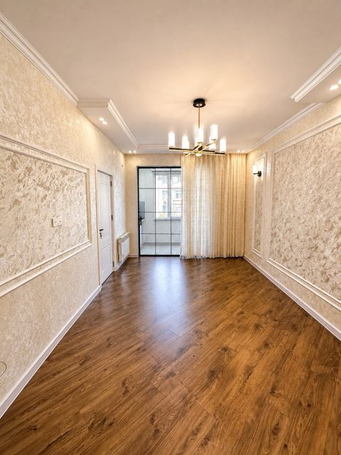Satılır 3 otaqlı köhnə tikili 55 m² — Bakı