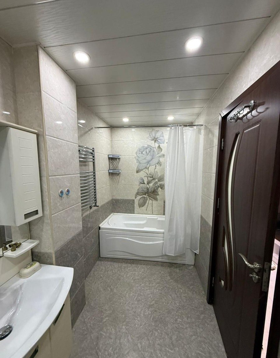 2 otaqlı mənzil 70 m² günlük kirayə verilir — Daşınmaz əmlak, Bakı (6)