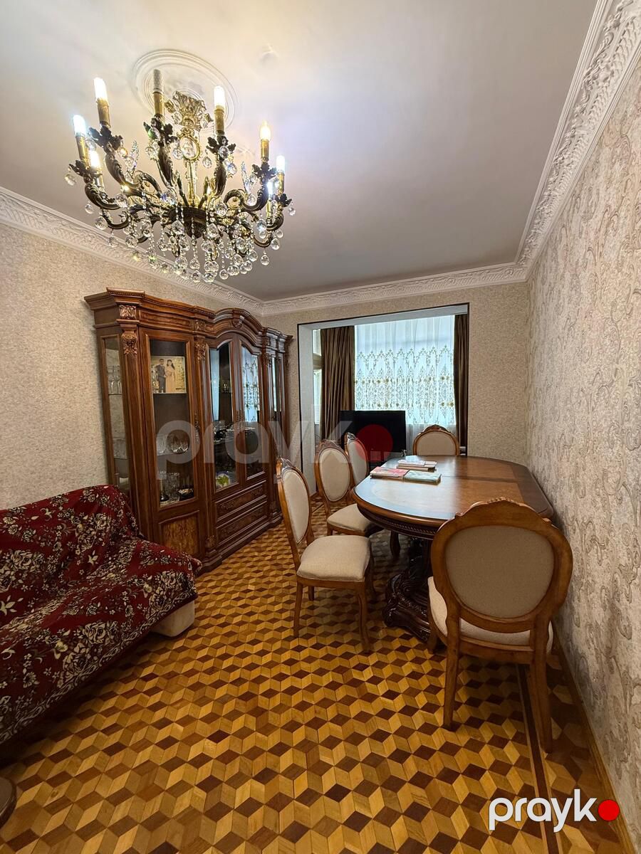 Satılır 5 otaqlı köhnə tikili 130 m² — Mənzil, Bakı (3)