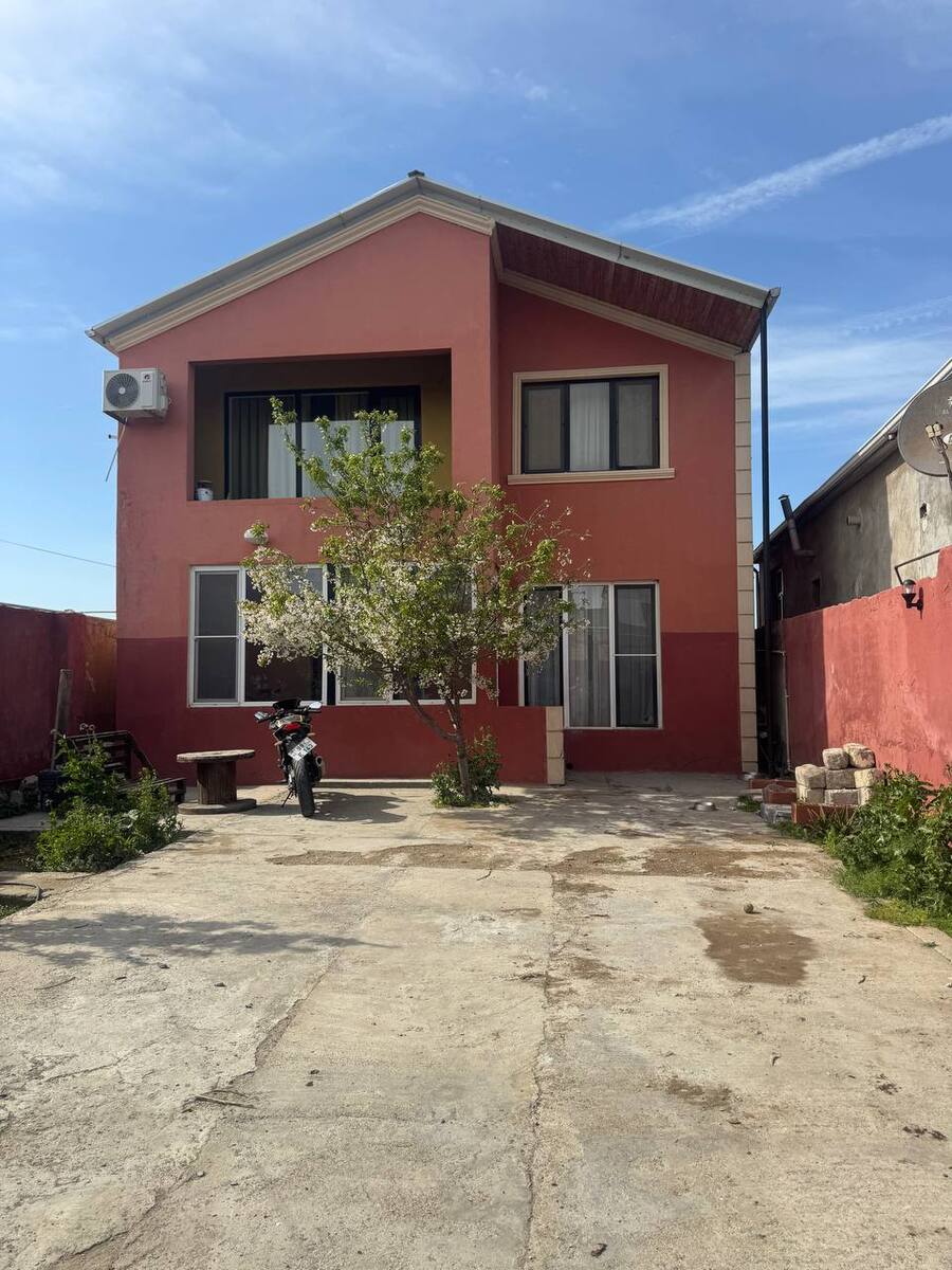 Satılır 4 otaqlı həyət evi/bağ evi 140 m² — Ev, villa, Bakı (3)