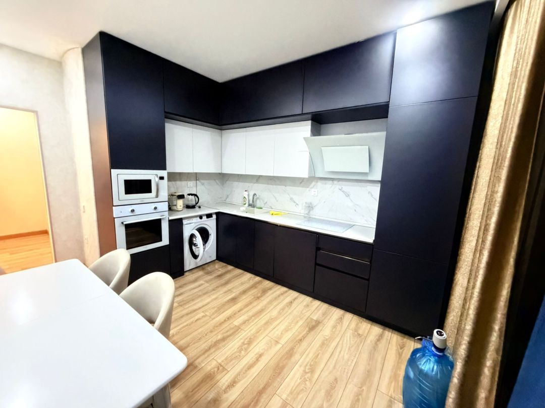 İcarəyə verilir 4 otaqlı yeni tikili 178 m² — Mənzil, Bakı (7)