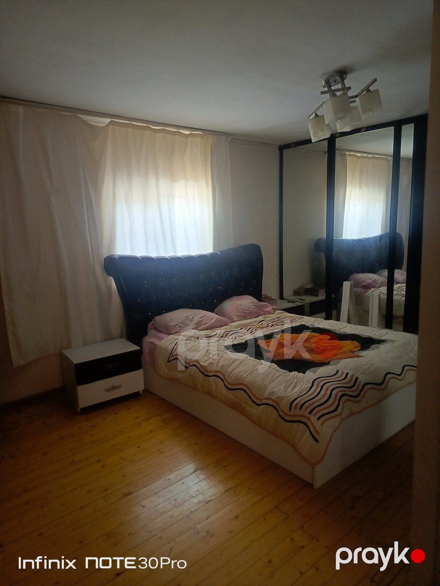Satılır 2 otaqlı köhnə tikili 81 m² — Mənzil, Bakı (10)