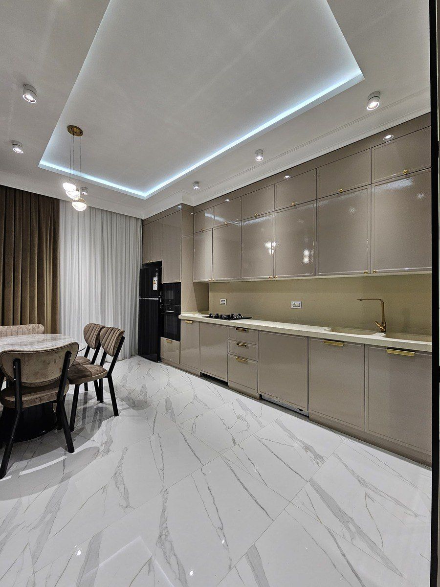 Satılır 4 otaqlı yeni tikili 190 m² — Mənzil, Bakı (9)