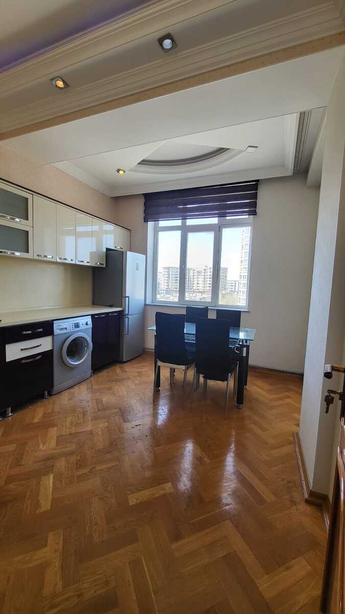 İcarəyə verilir 3 otaqlı yeni tikili 155 m² — Mənzil, Bakı (7)