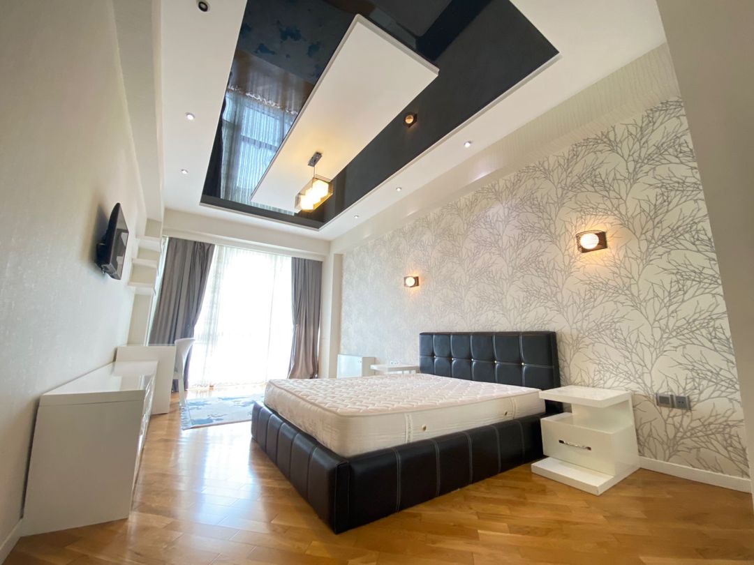 İcarəyə verilir 4 otaqlı yeni tikili 200 m² — Mənzil, Bakı (12)