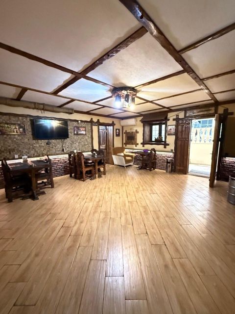 Satılır obyekt 150 m² — Bakı