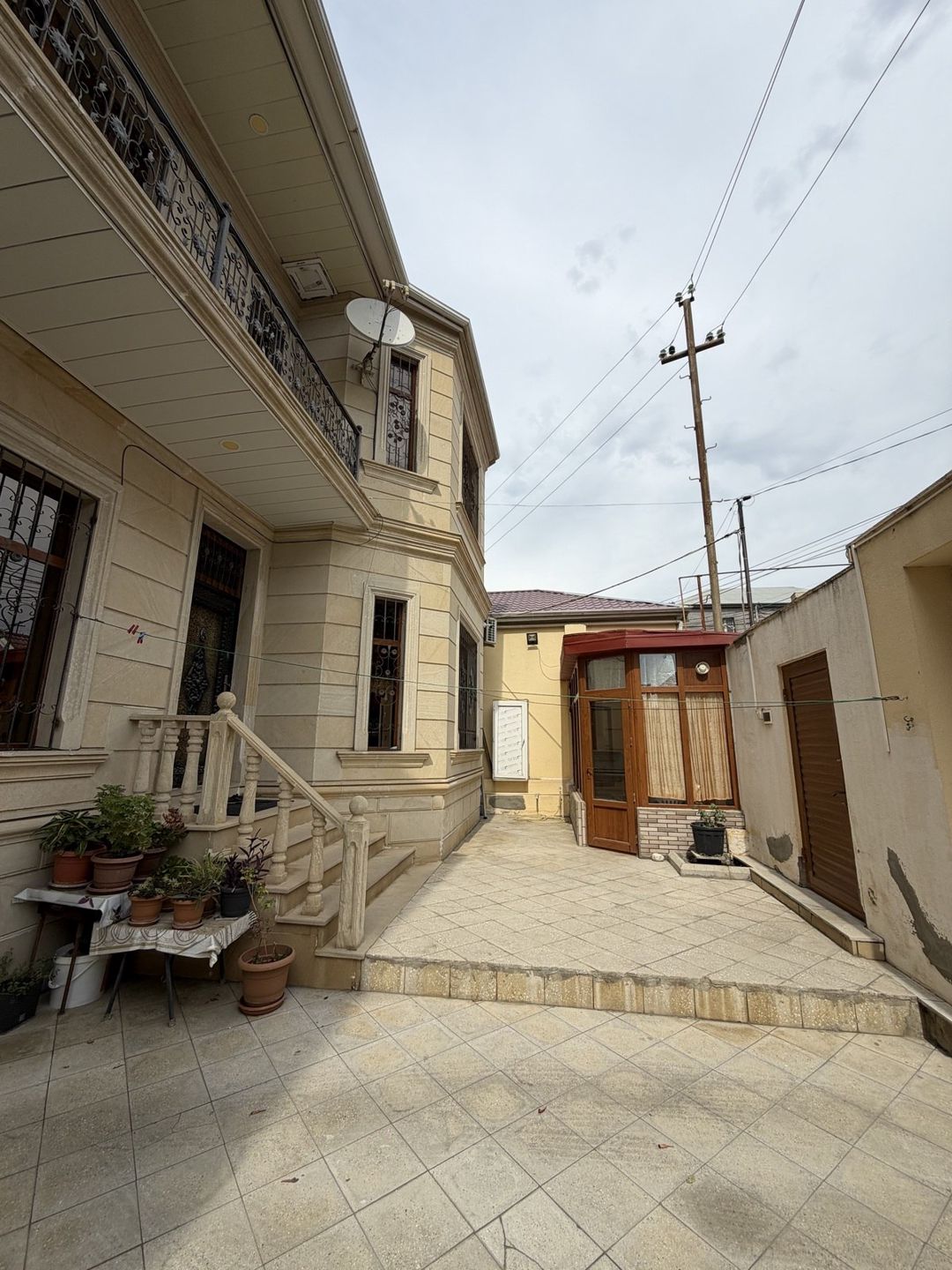 Satılır 4 otaqlı həyət evi/bağ evi 180 m² — Ev, villa, Bakı (3)
