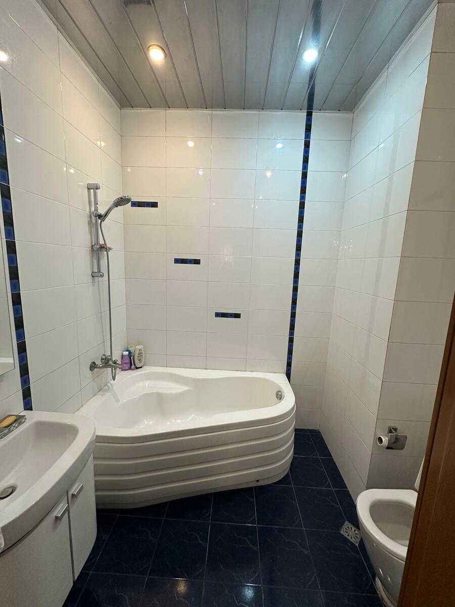 Satılır 4 otaqlı yeni tikili 190 m² — Mənzil, Bakı (8)