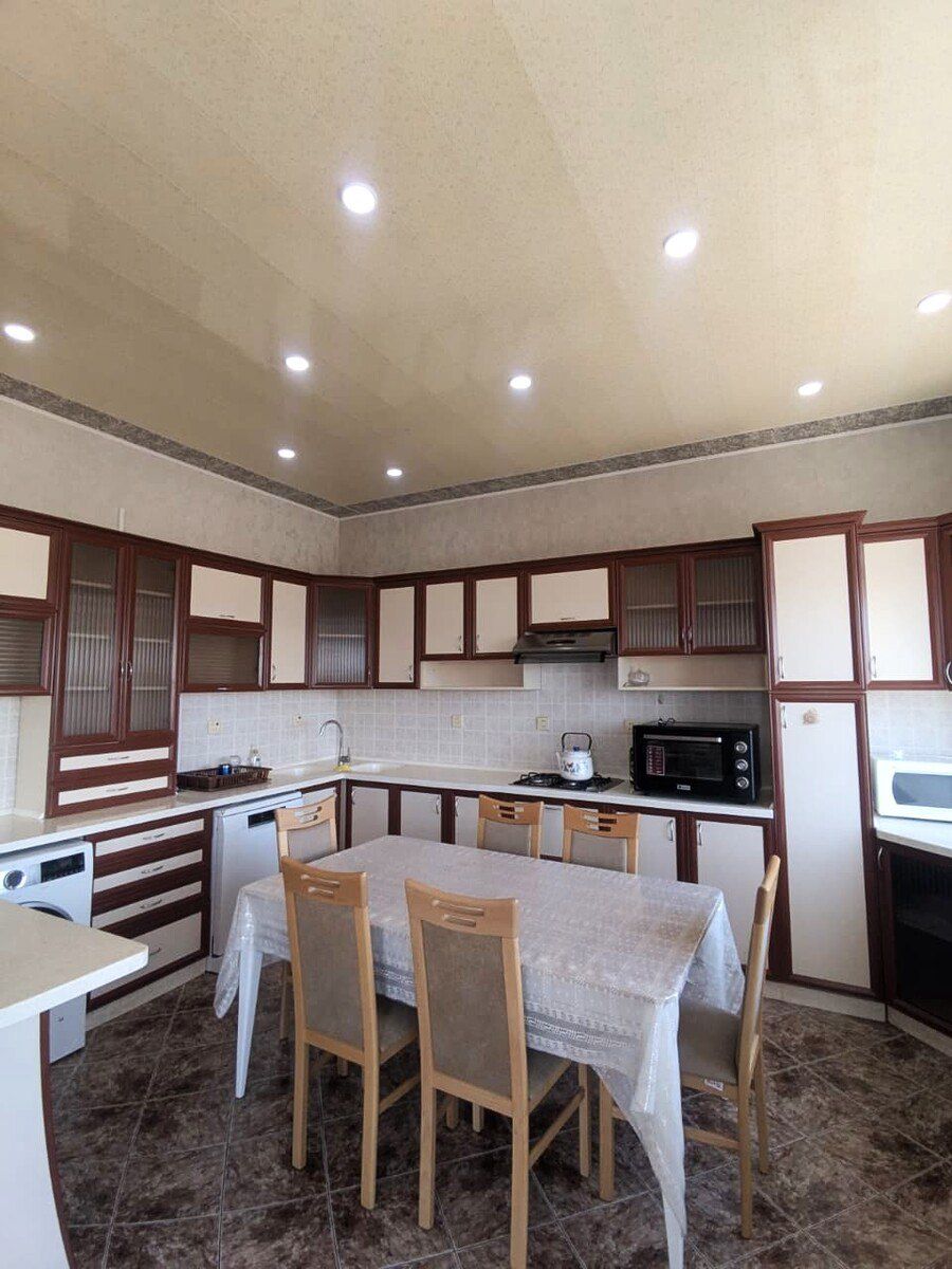 İcarəyə verilir 4 otaqlı yeni tikili 220 m² — Mənzil, Bakı (8)
