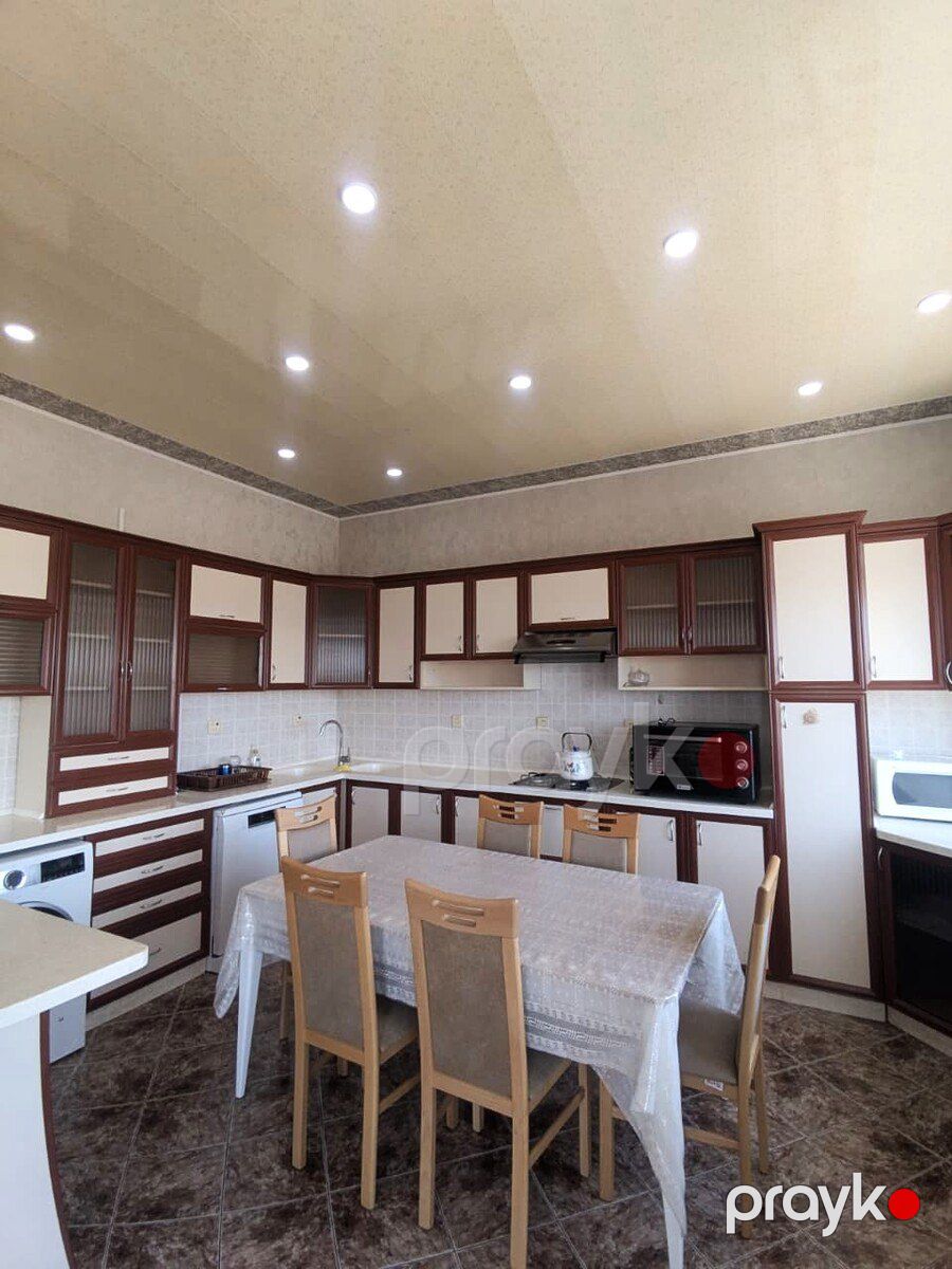 İcarəyə verilir 4 otaqlı yeni tikili 220 m² — Mənzil, Bakı (6)