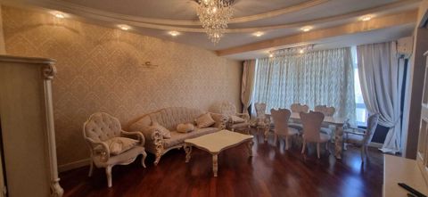 Satılır 3 otaqlı yeni tikili 137 m² — Bakı