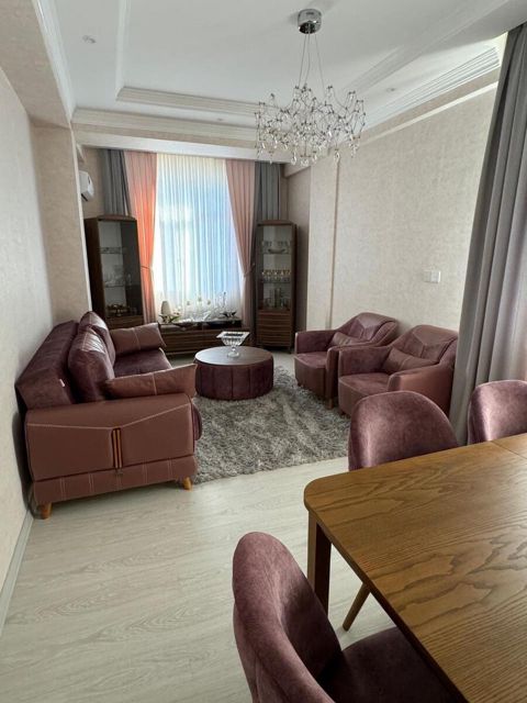 Satılır 3 otaqlı yeni tikili 130 m² — Bakı