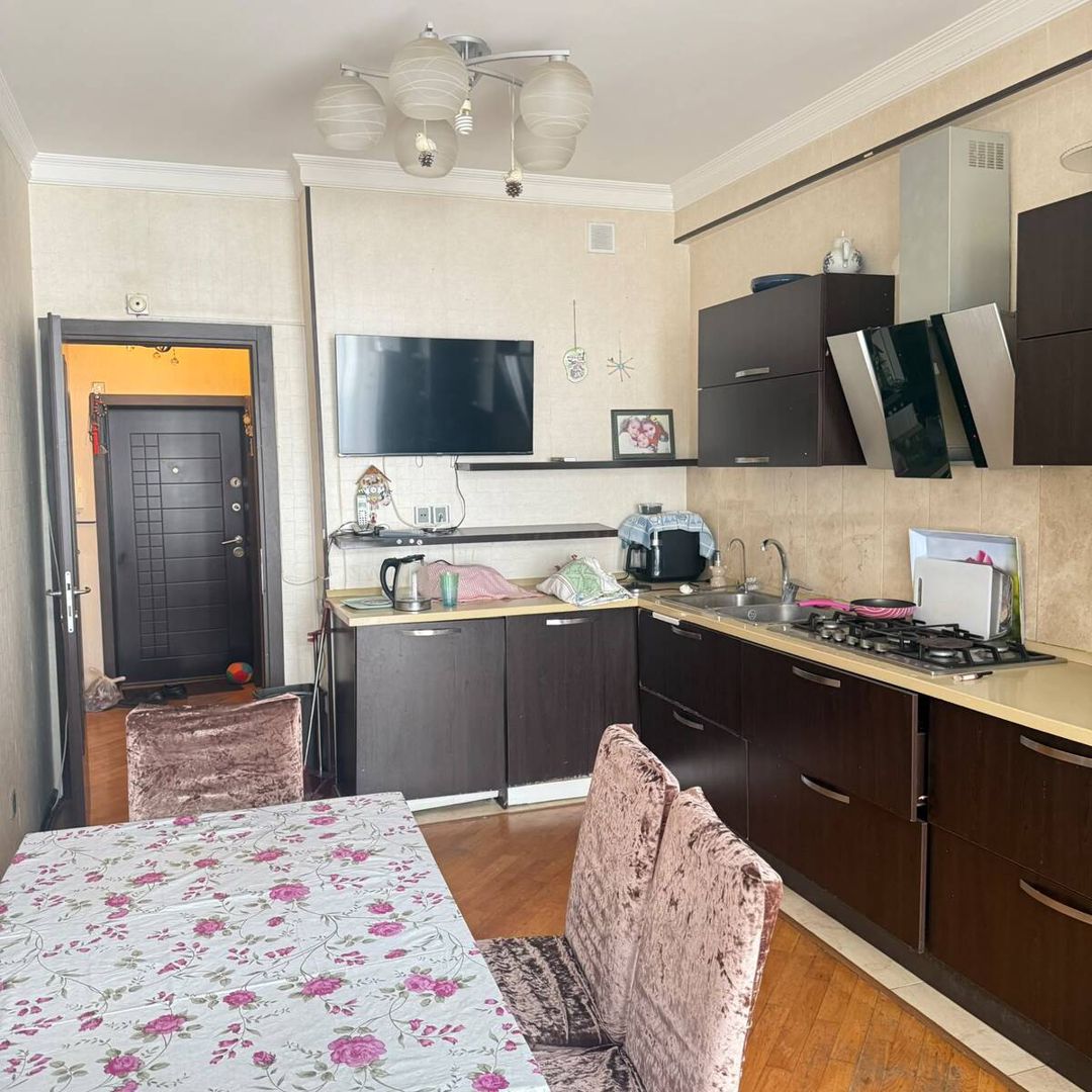 Satılır 4 otaqlı yeni tikili 160 m² — Mənzil, Bakı (10)
