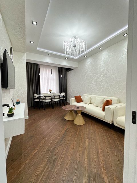 Satılır 3 otaqlı yeni tikili 100 m² — Bakı