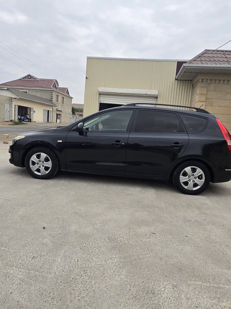 Hyundai i30, 1.4 L, 2009 il, 264 000 km — Avtomobillər, Biləsuvar (3)