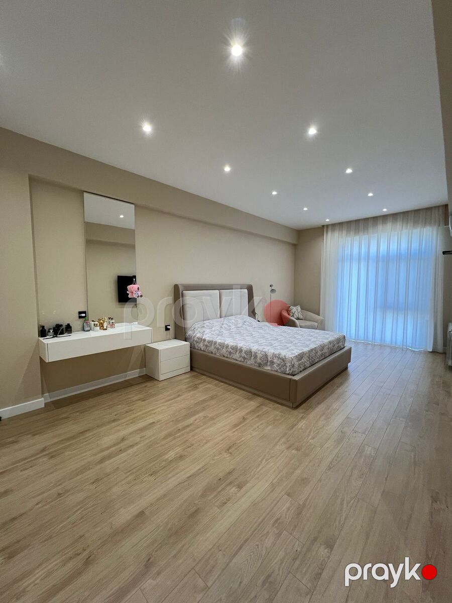 Satılır 4 otaqlı yeni tikili 185 m² — Mənzil, Bakı (6)