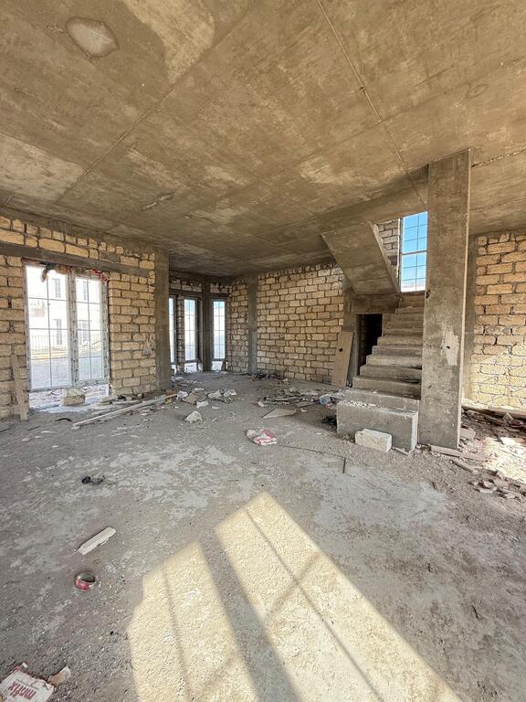 Satılır 6 otaqlı həyət evi/bağ evi 230 m² — Ev, villa, Bakı (4)