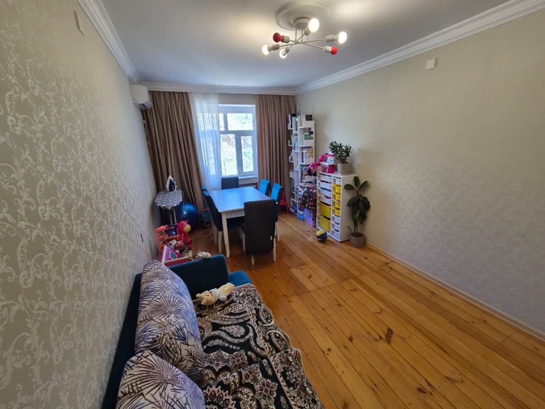 Satılır 2 otaqlı köhnə tikili 60 m² — Mənzil, Bakı (3)