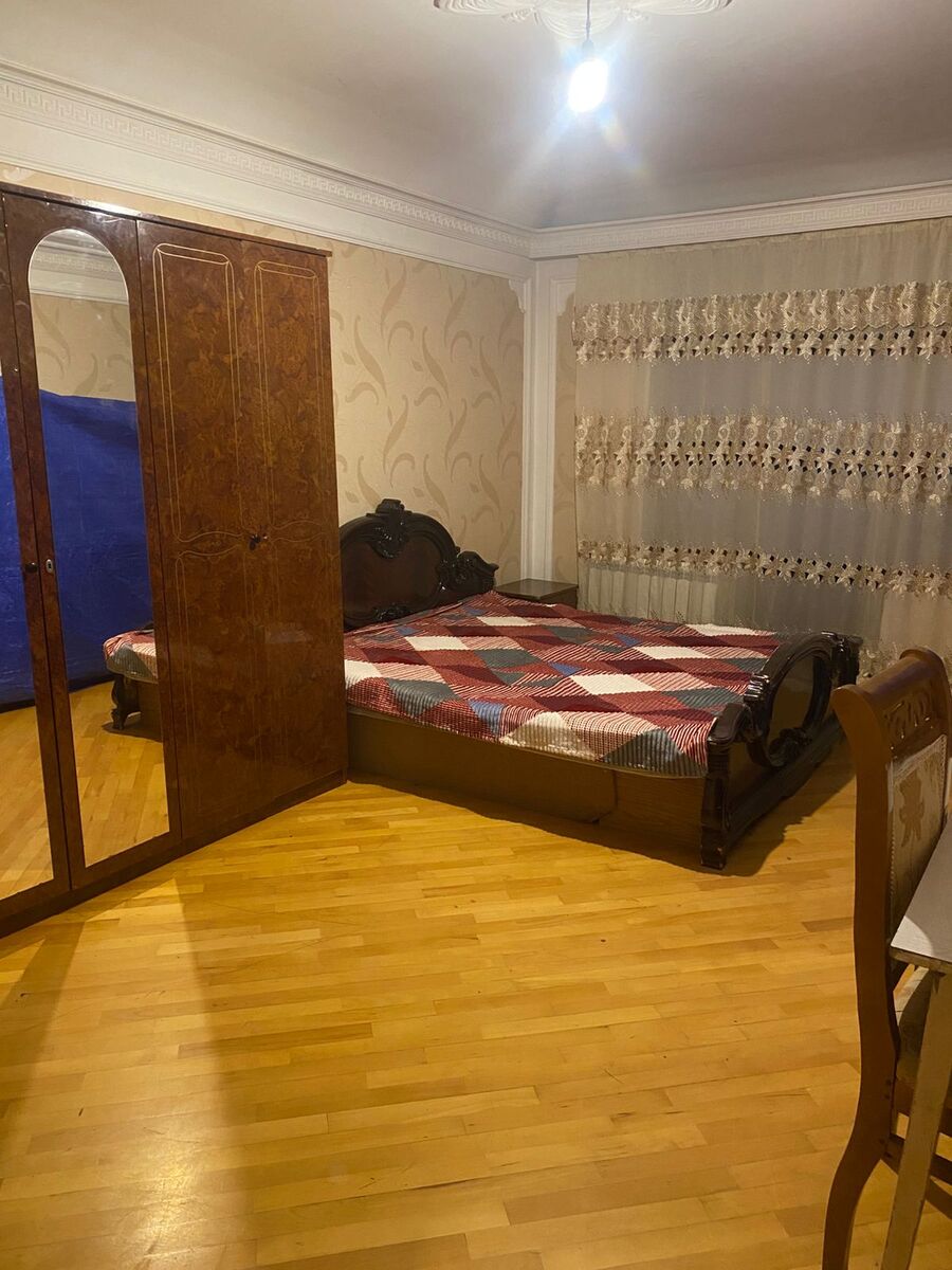 İcarəyə verilir 3 otaqlı köhnə tikili 100 m² — Mənzil, Bakı