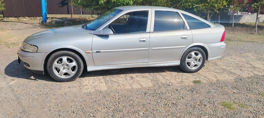 Opel Vectra, 1.8 L, 1997 il, 395 000 km — Avtomobillər, Masallı (2)