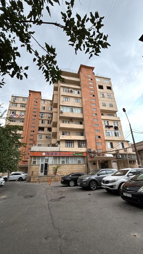 Satılır 3 otaqlı köhnə tikili 62 m² — Bakı