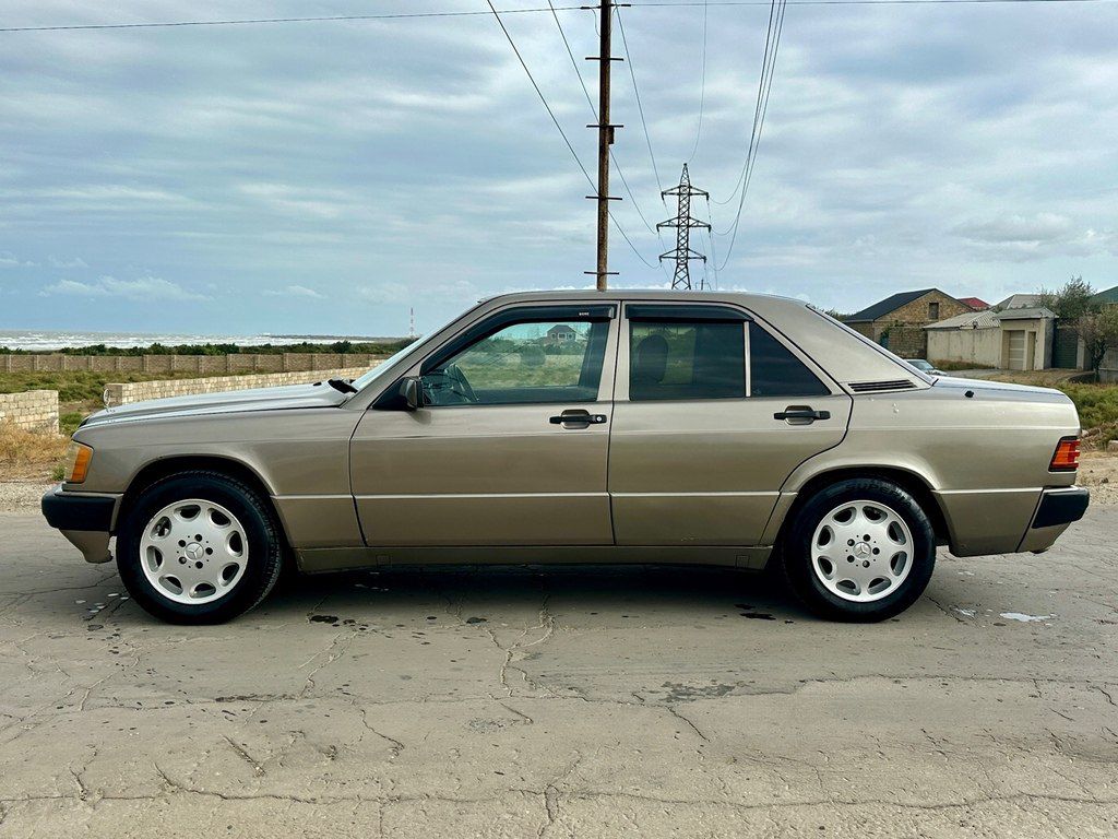 Mercedes 190, 2.0 L, 1991 il, 243 500 km — Avtomobillər, Sumqayıt (5)