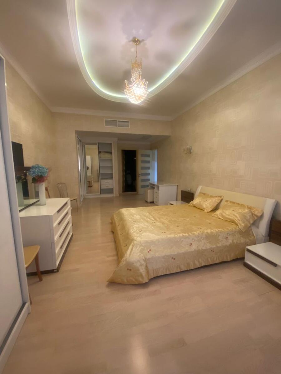 İcarəyə verilir 4 otaqlı yeni tikili 240 m² — Mənzil, Bakı (3)
