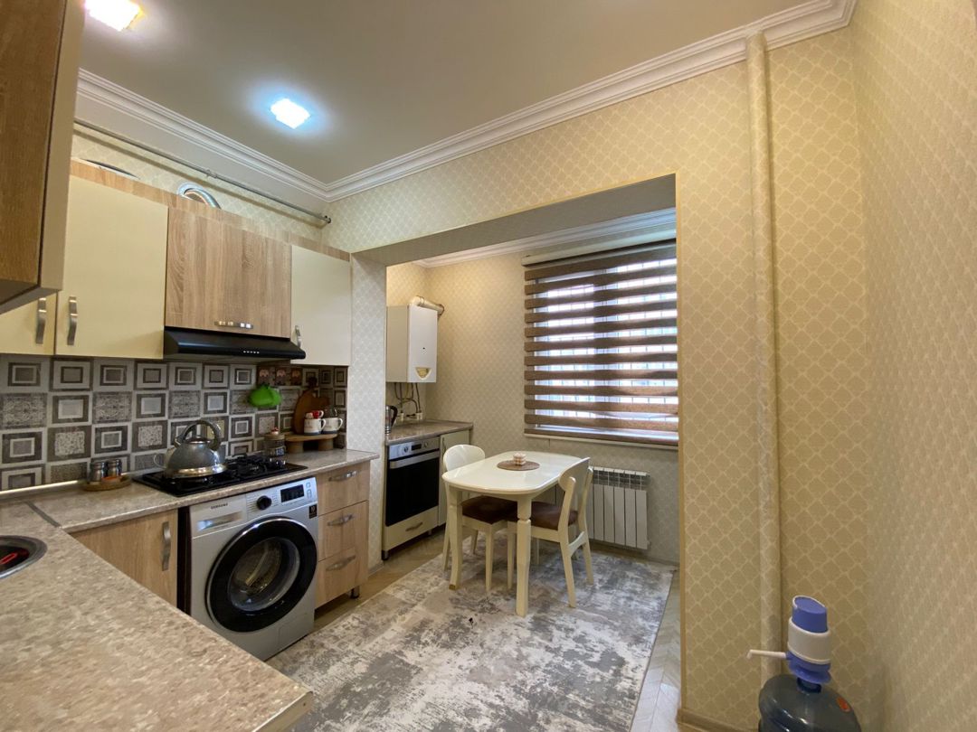 Satılır 2 otaqlı köhnə tikili 75 m² — Mənzil, Bakı (6)