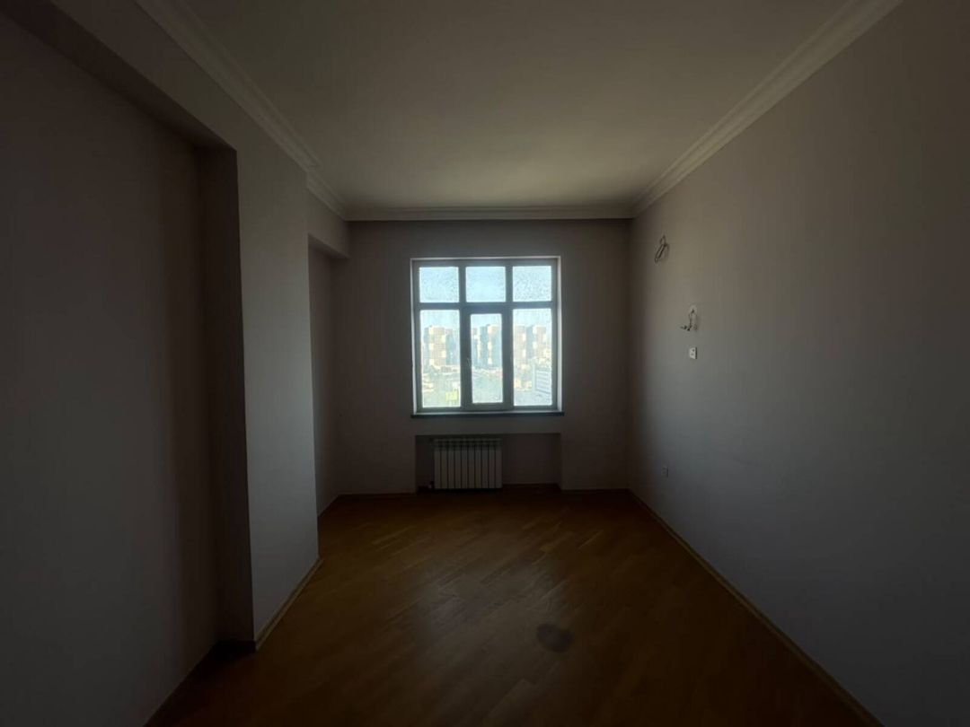 Satılır 3 otaqlı yeni tikili 135 m² — Mənzil, Bakı (8)