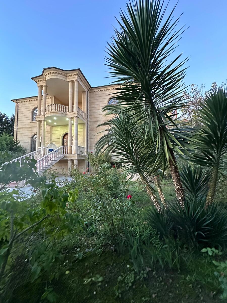 Satılır 10 otaqlı həyət evi/bağ evi 850 m² — Ev, villa, Bakı (2)