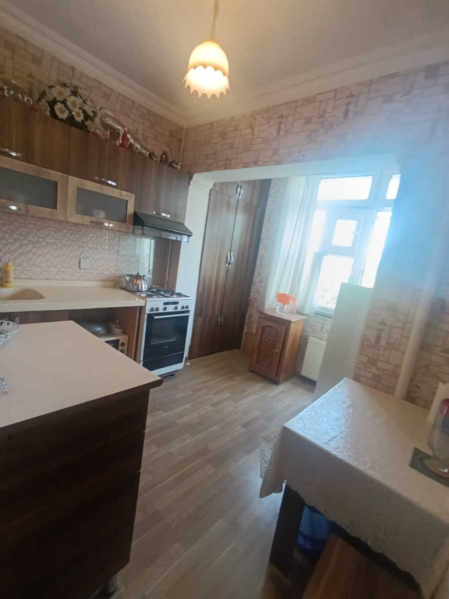 Satılır 5 otaqlı köhnə tikili 120 m² — Mənzil, Bakı (4)