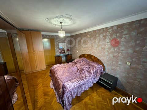 İcarəyə verilir 3 otaqlı köhnə tikili 70 m²