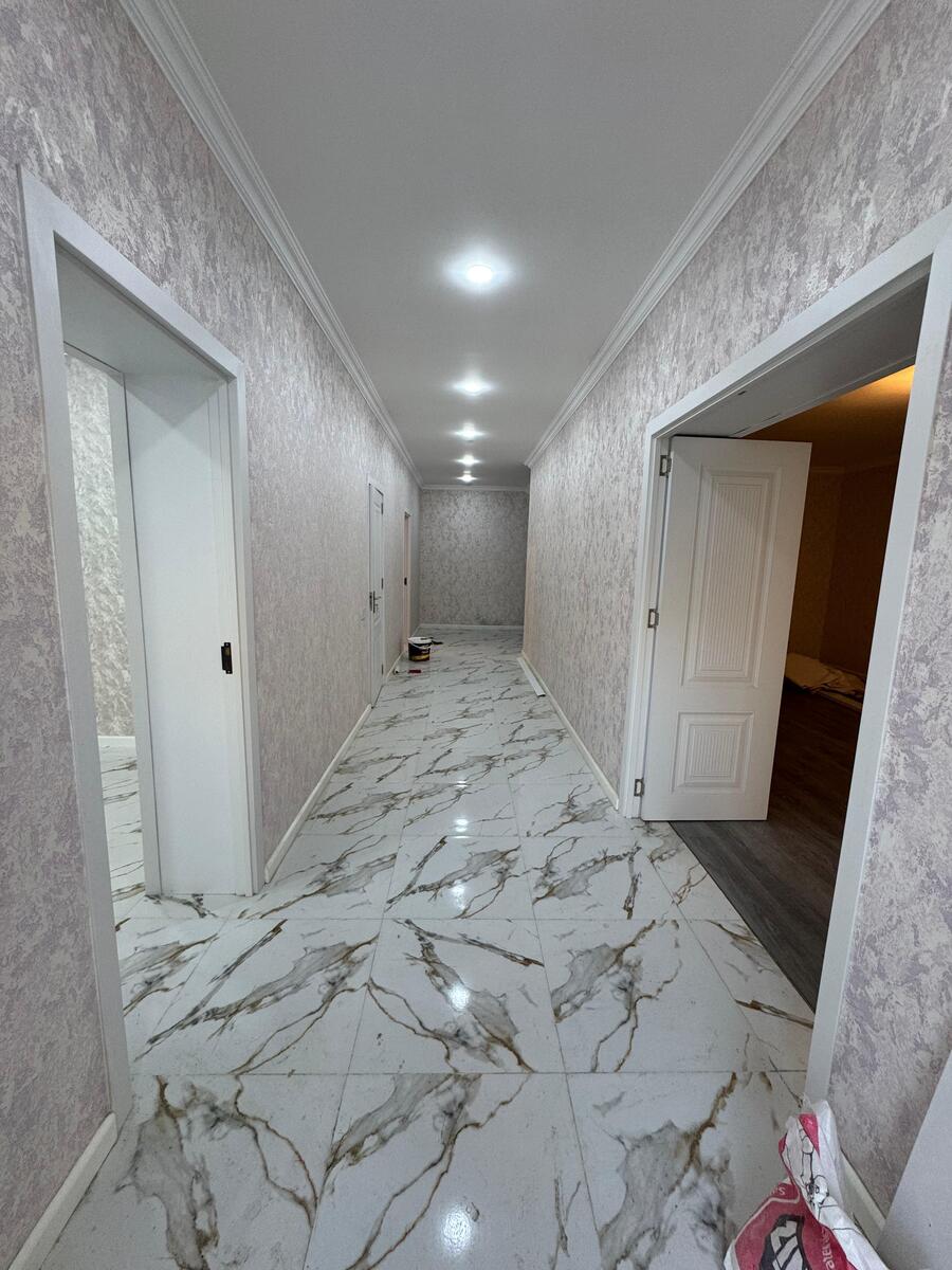 Satılır 6 otaqlı həyət evi/bağ evi 250 m² — Ev, villa, Bakı (4)