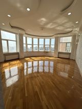Satılır 3 otaqlı yeni tikili 160 m² — Şamil  bey