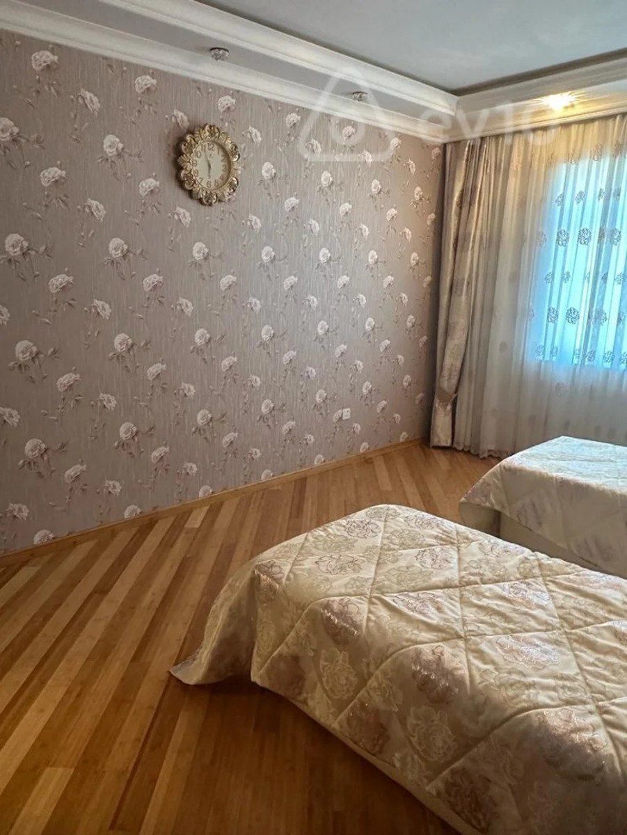 Satılır 9 otaqlı həyət evi/bağ evi 600 m² — Ev, villa, Bakı (4)