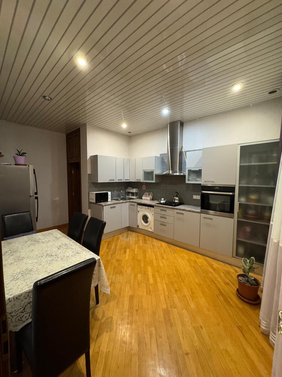 Satılır 5 otaqlı yeni tikili 245 m² — Mənzil, Bakı (9)
