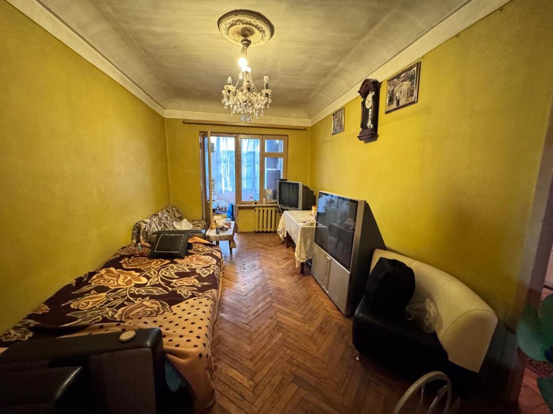 Satılır 4 otaqlı köhnə tikili 85 m² — Mənzil, Bakı (2)