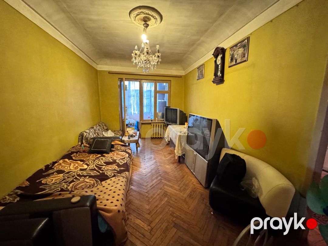 Satılır 4 otaqlı köhnə tikili 85 m² — Mənzil, Bakı (2)