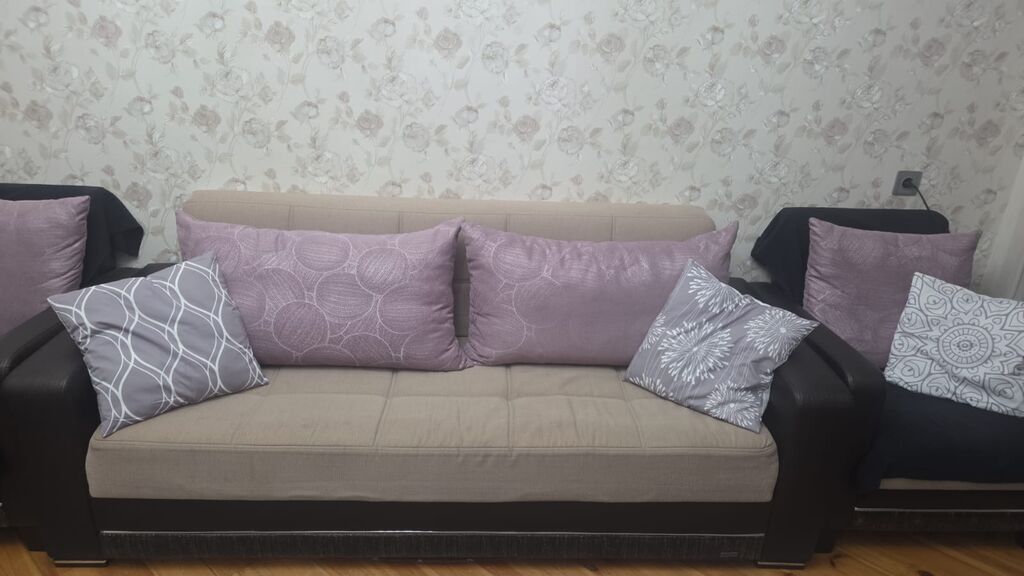 Divan kreslo Bellona mebelden alinib 1 qolunda cuzi difekti var acilan — Mebel, Bakı (3)
