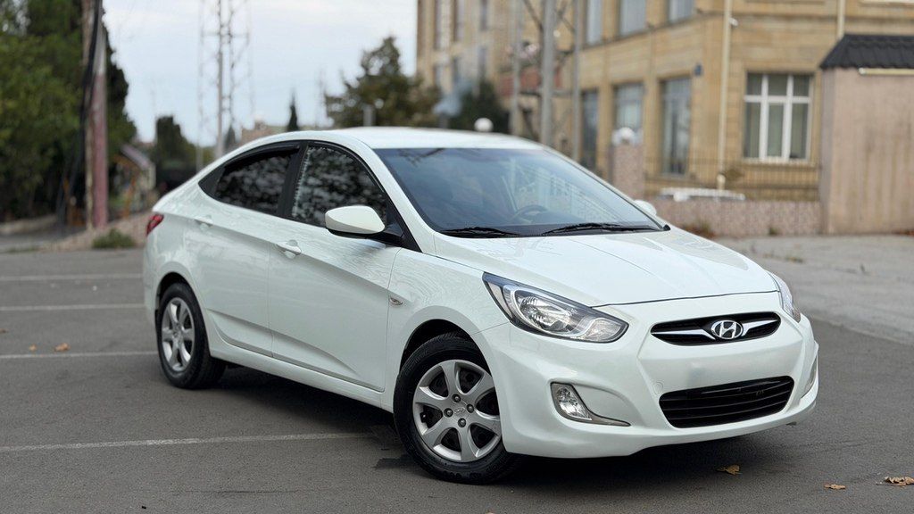 Hyundai Accent, 1.4 L, 2012 il, 180 000 km — Avtomobillər, Gəncə