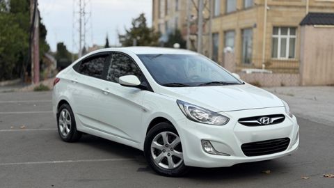 Hyundai Accent, 1.4 L, 2012 il, 180 000 km — Gəncə