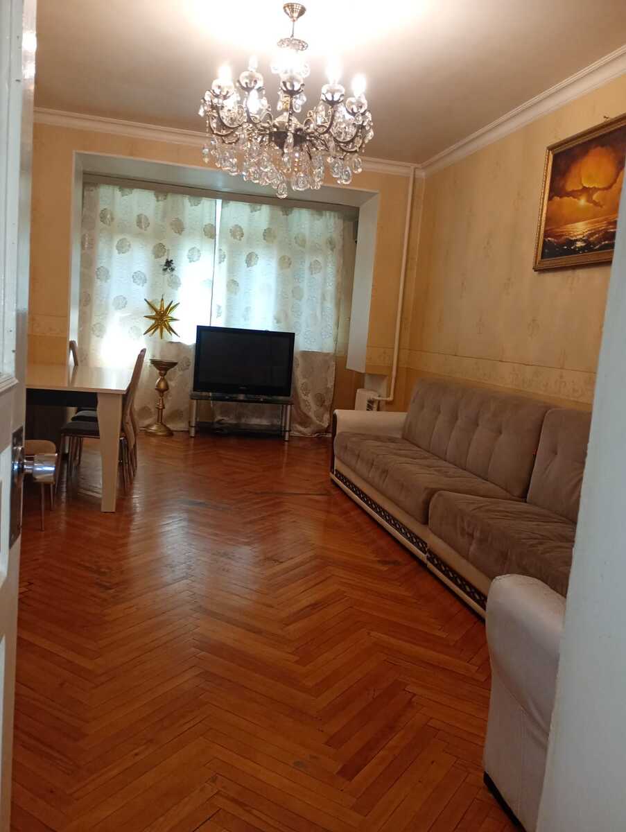 Satılır 3 otaqlı köhnə tikili 90 m² — Mənzil, Bakı