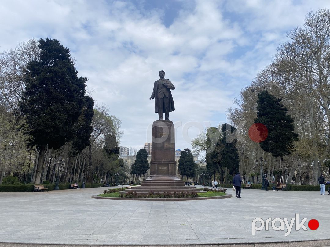 Satılır 4 otaqlı yeni tikili 240 m² — Mənzil, Bakı (3)